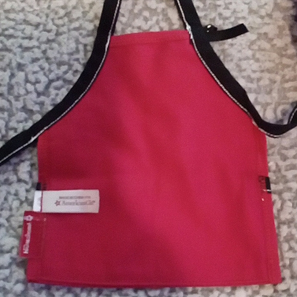 American Girl doll logo cap and "Grace Thomas" apron - Picture 3 of 8